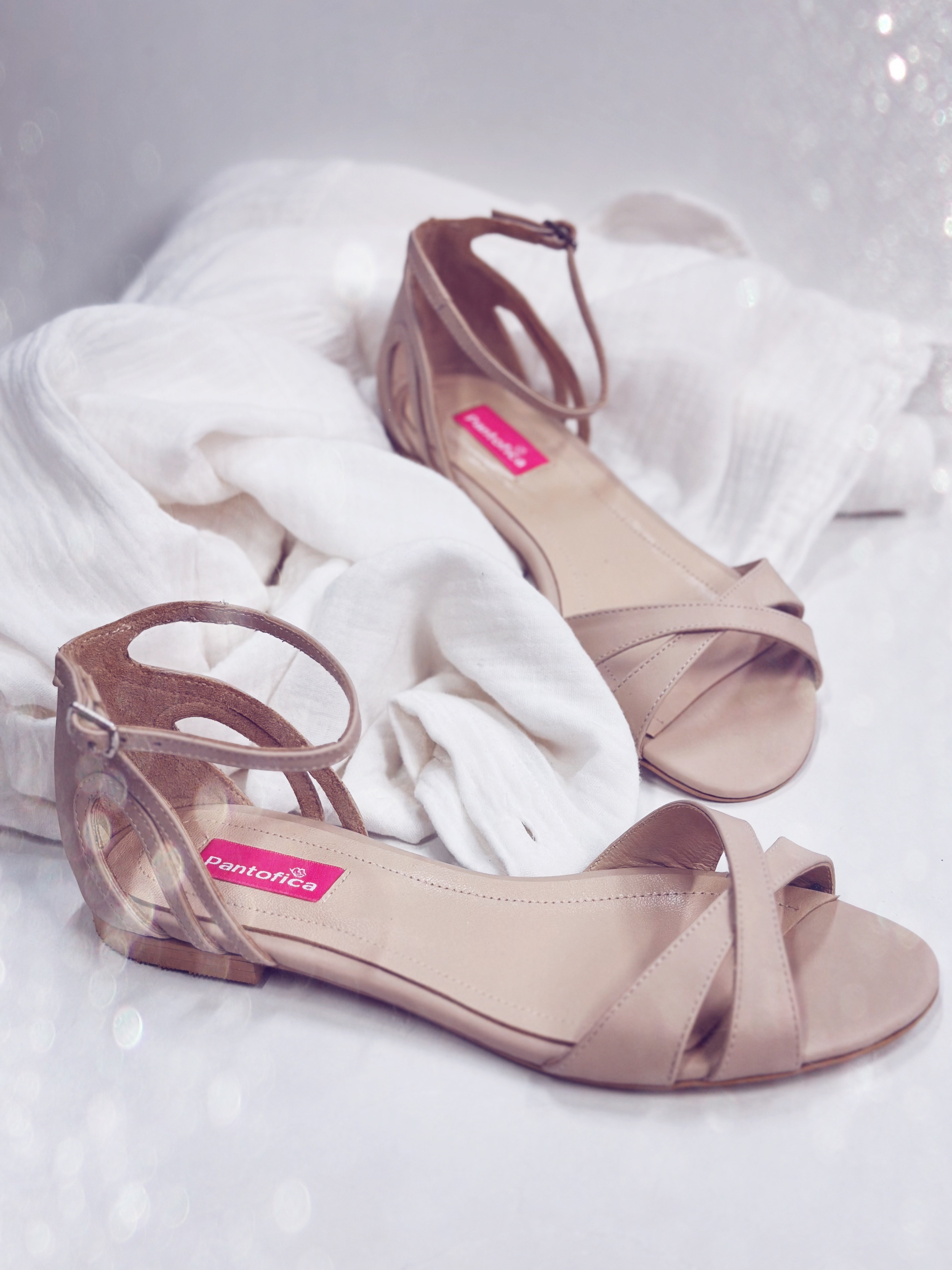 Sandale Creamy Color
