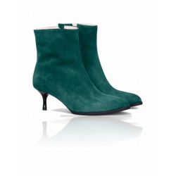 Botine Stories